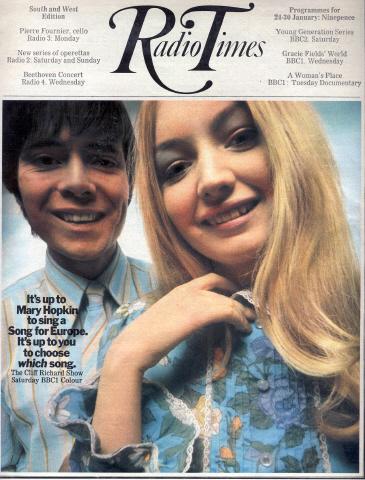 Mary Hopkin on the cover of the Radio Times with Cliff Richard